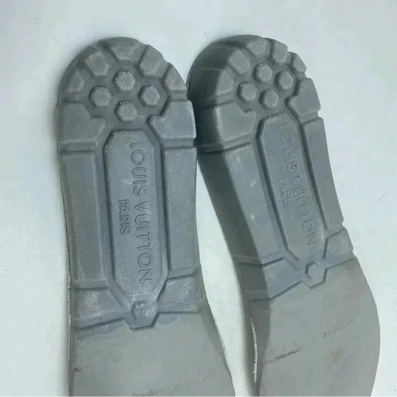 Louis Vuitton Calfskin Monogram Run Away Sneakers size 38 - Picture 11 of 15